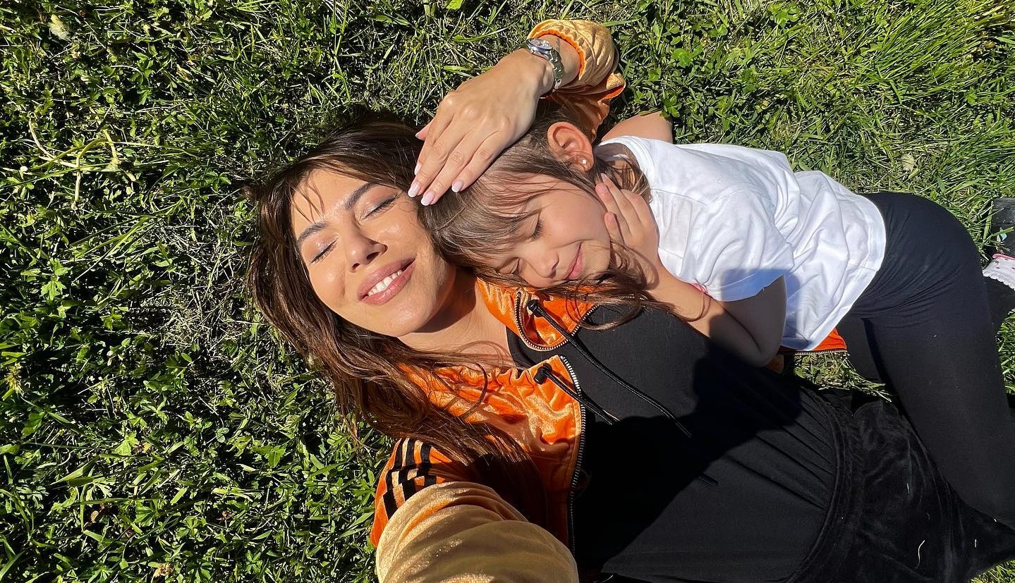 Sore vorbește despre fiica ei și relația pe care cele două o au, după ce s-a despărțit de tatăl ei