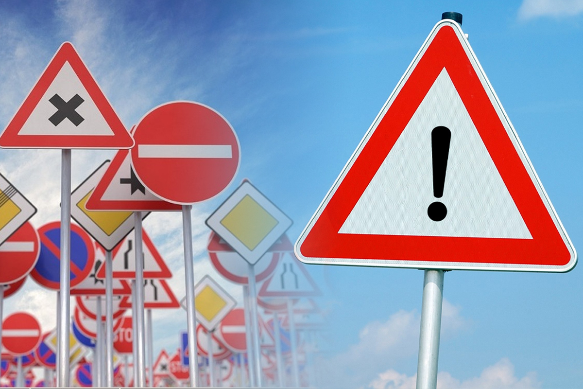 Ce inseamna marcajul rutier cu doua triunghiuri si un V si ce trebuie sa faci cand il vezi. Nu multi soferi ii cunosc semnificatia