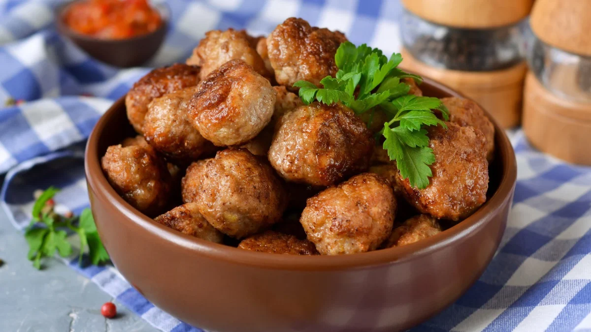 Chifteluțe fragede la cuptor