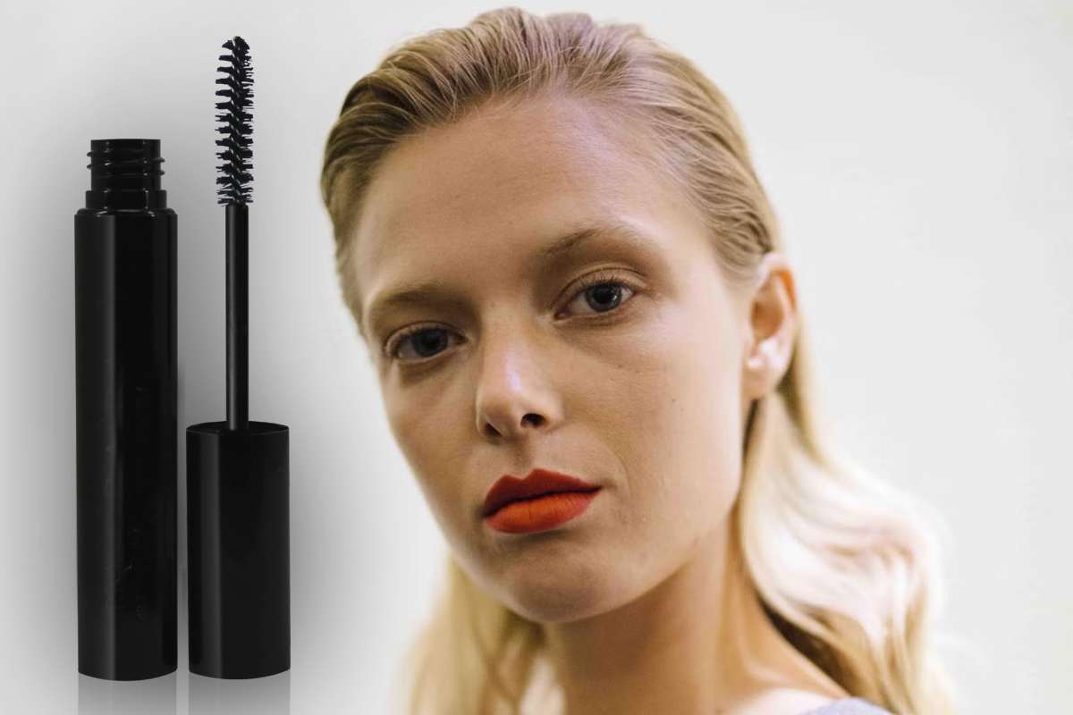 Cum sa te dai corect cu rimel pentru gene lungi si dese. Ai nevoie de un singur ingredient din bucatarie