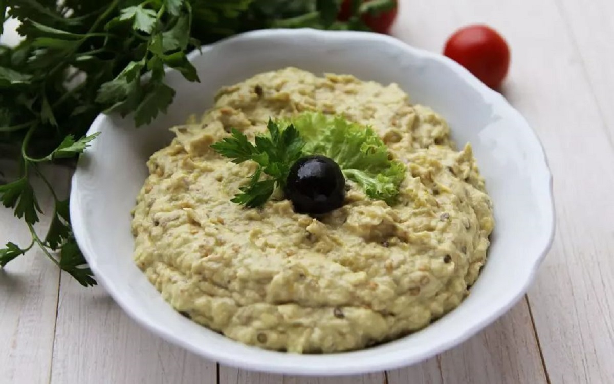 Cu ce poți să înlocuiești uleiul în salata de vinete