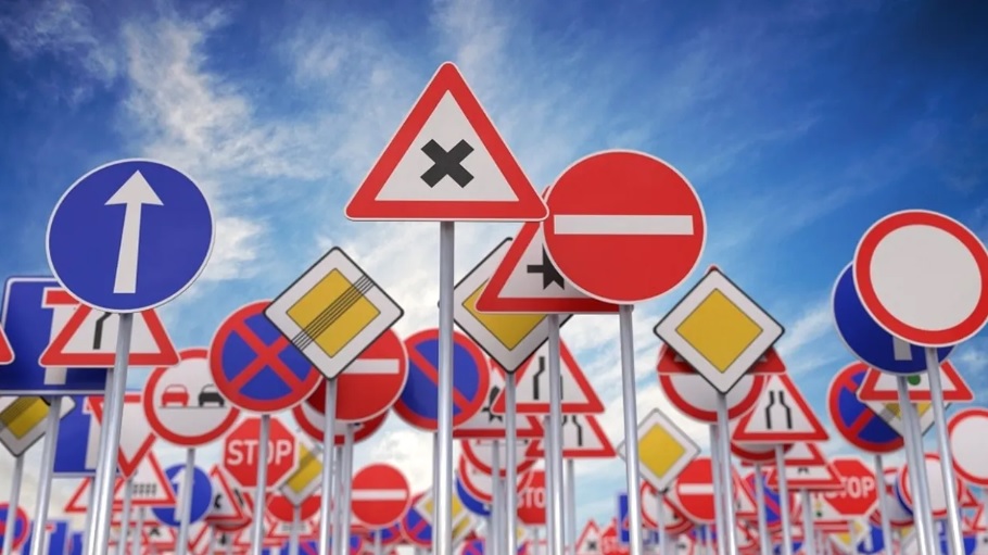 Semnul de circulație care le dă mari bătăi de cap șoferilor