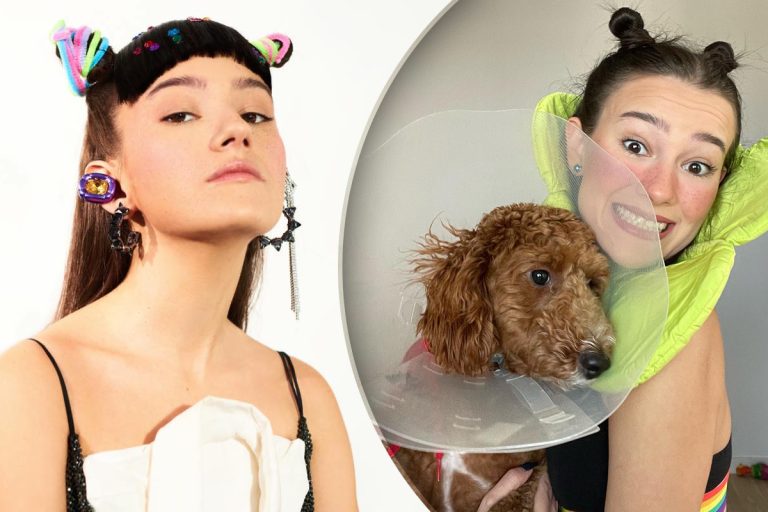 Mimi este singură de mai bine de 2 ani: ”Sunt foarte fericită în postura de mamă de câine”. Primul vlogger feminin din România face mărturisiri surprinzătoare despre viața personală VIDE EXCLUSIV