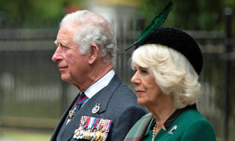 Secretul teribil pe care regina Camilla nu ar fi vrut să-l știe nimeni. Ce ascunde trecutul familiei sale. E dureros pentru ea