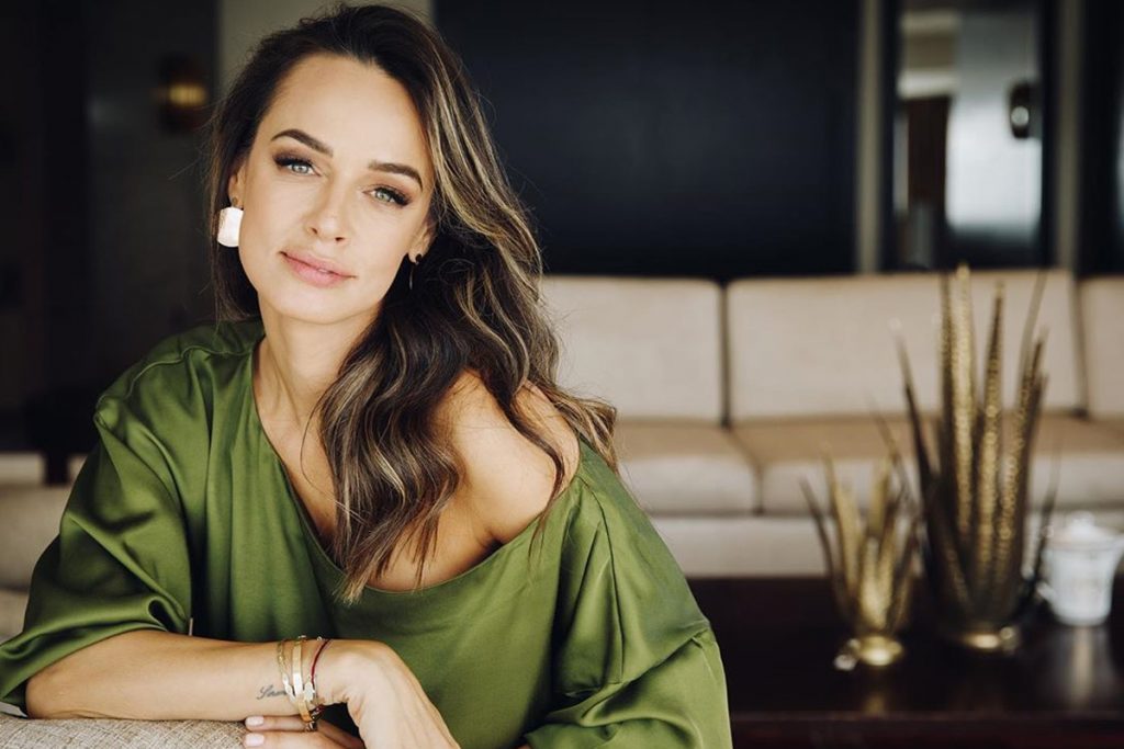 Andreea Raicu, cu lacrimi in ochi pe internet. Imaginile care au starnit controverse Sper ca esti bine