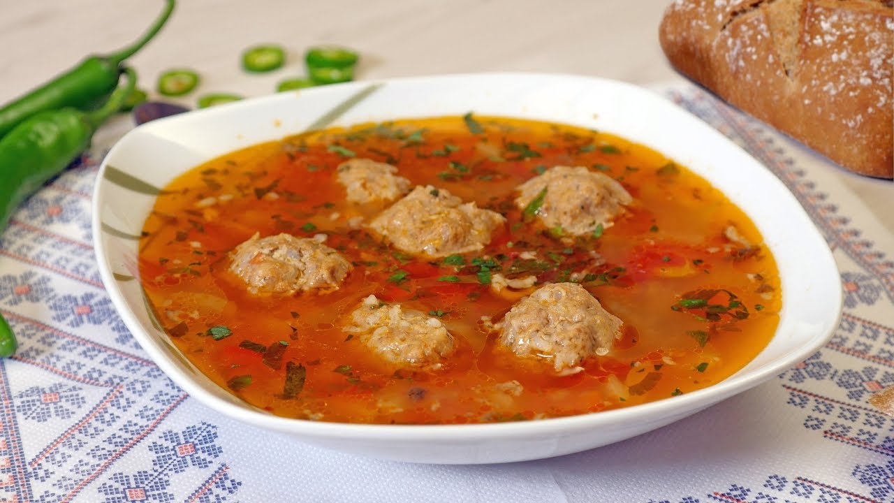 Cu ce sa amesteci carnea de pui pentru perisoare