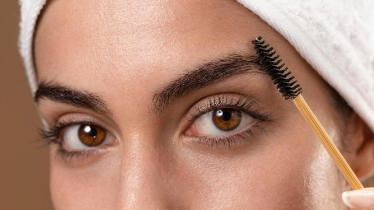 Remedii naturale pentru creșterea sprâncenelor