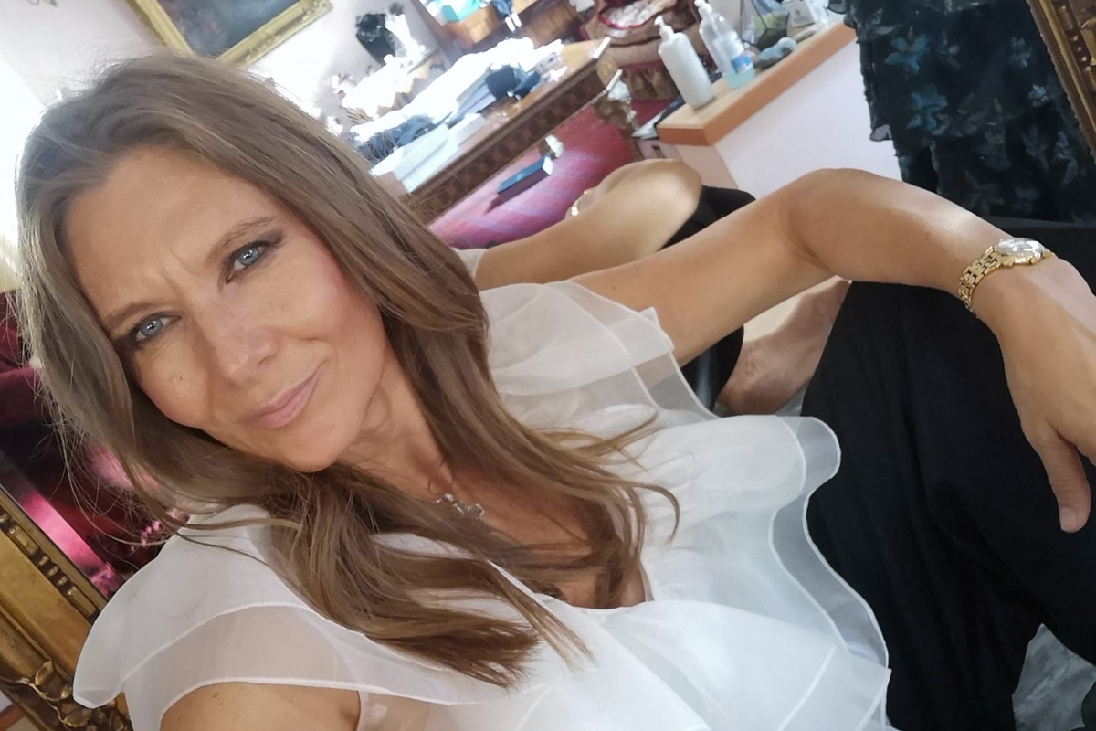 Romanita Iovan, ravisanta la 40 de ani de la absolvirea liceului