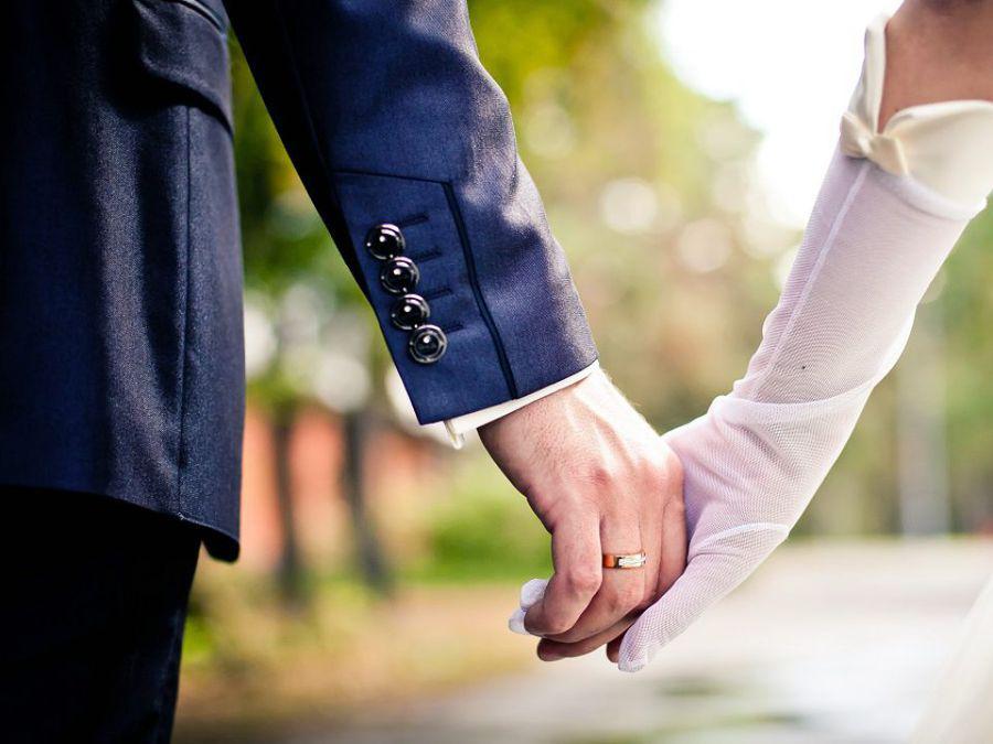 Surpriză uriașă la Pro TV. S-au căsătorit în mare secret. Singurele imagini de la eveniment