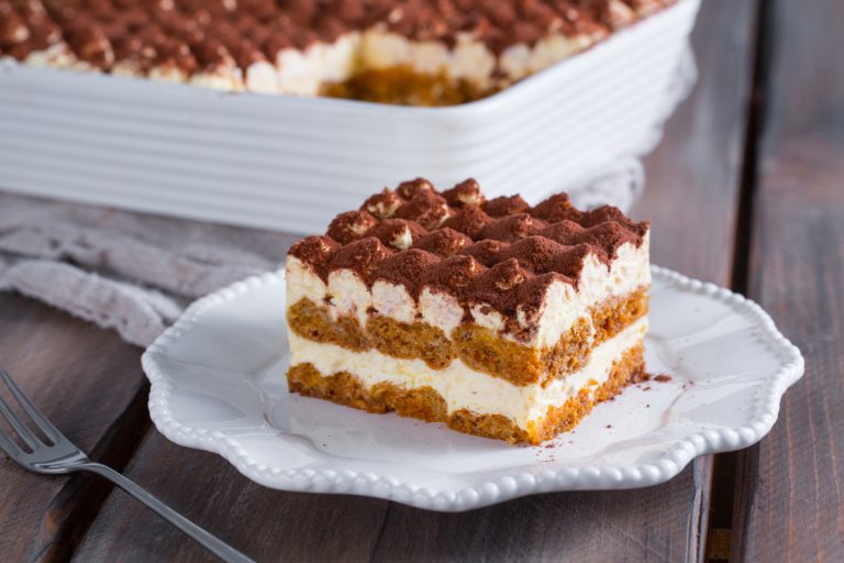 Cum faci cea mai bună cremă pentru tiramisu. Ingredientul secret pe care îl adaugă Adi Hădean