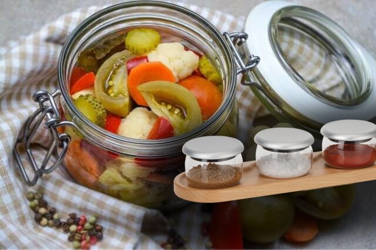 Ingredientul care nu are ce căuta în borcanele cu murături. Le distruge tot gustul