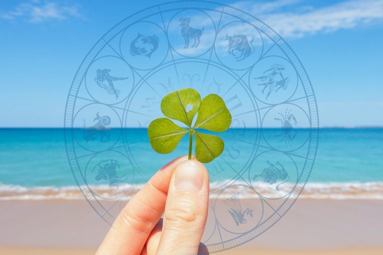 Horoscop zilnic 4 octombrie 2023. Norocul le surâde acestor nativi, ar putea primi o mărire de salariu