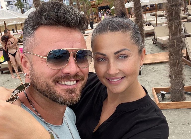 Destinația superbă de vacanță aleasă de Gabriela Cristea și Tavi Clonda. S-au pozat romantic și au pus imaginile pe net
