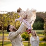 Smiley, Gina și fiica lor, Josephine, în ziua nunții cuplului