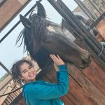 Elena, fiica adoptiva a Paulei Seling si a lui Radu Bucura