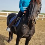 Elena, fiica adoptiva a Paulei Seling si a lui Radu Bucura