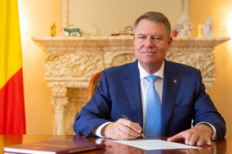 Ce se află în subsolul casei lui Klaus Iohannis de la Sibiu: “Când intră, nu mai iese cu orele”. Președintele are o pasiune nebănuită