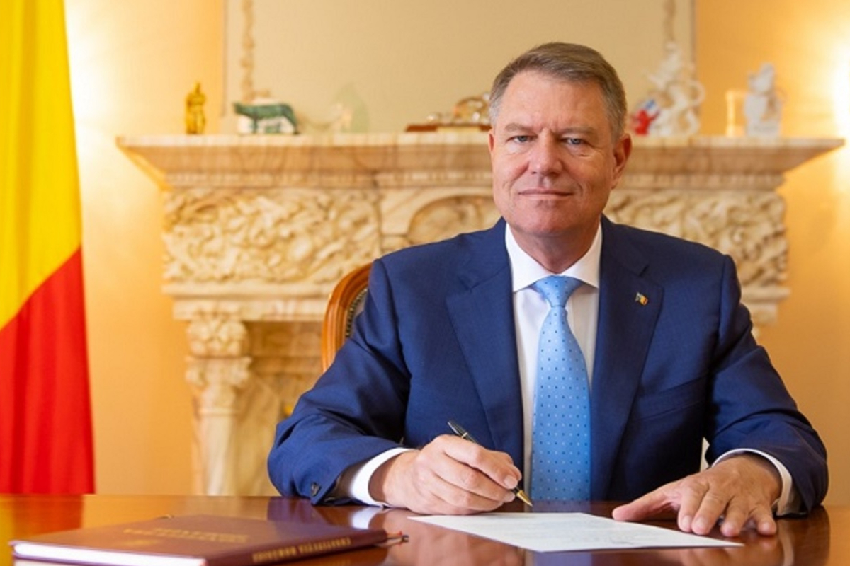 Ce se află în subsolul casei lui Klaus Iohannis de la Sibiu “Când intră, nu mai iese cu orele”. Președintele are o pasiune nebănuită