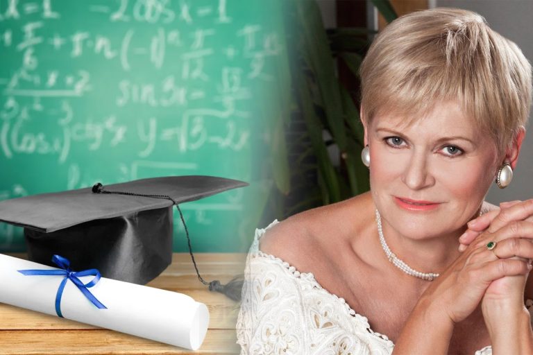 Ce studii are Monica Tatoiu, de fapt. Încasează lunar o pensie uriașă: “Dorm liniștită noaptea, nu am făcut șmecherii”