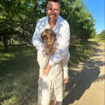 Cum arata baiatul adoptat de Horia Brenciu 7