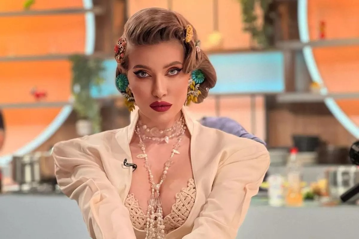 Imagini cu Iulia Albu pe care toata lumea le-a uitat