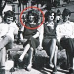 Iti vine sa crezi că fata din poza este Elena Udrea