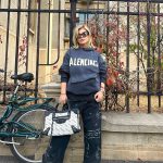 Loredana Groza, ședință foto pe stradă. Cum au reacționat fanii când au văzut-o