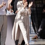 Top 5 cele mai frumoase ținute inspirate de Meghan Markle. Cum să arăți spectaculos fără să cheltuieşti o avere pe haine
