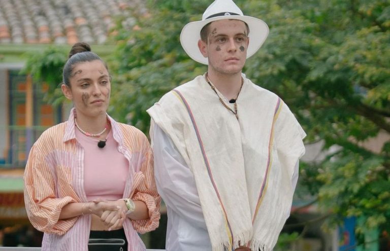 Motivul pentru care Alexia și Aris Eram au izbucnit în lacrimi la America Express 2023. Pentru ce s-au rugat în biserică: “E ca un tată pentru noi”