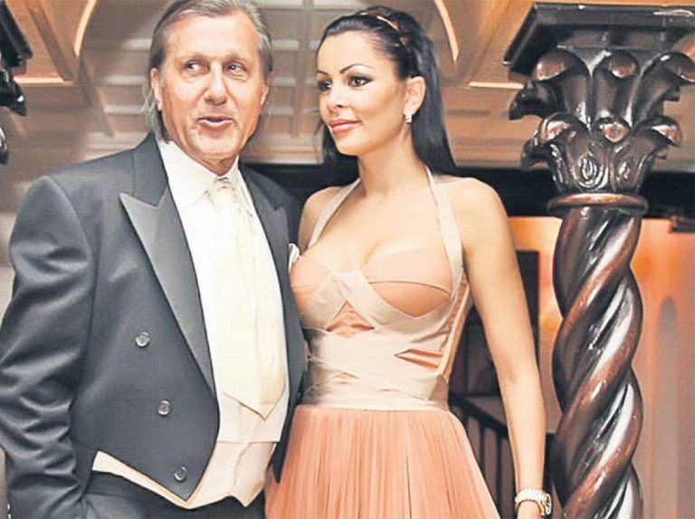 Toată lumea o știe pe fosta soție a lui Ilie Năstase, însă uite ce surori superbe are Brigitte! Imaginile vorbesc de la sine