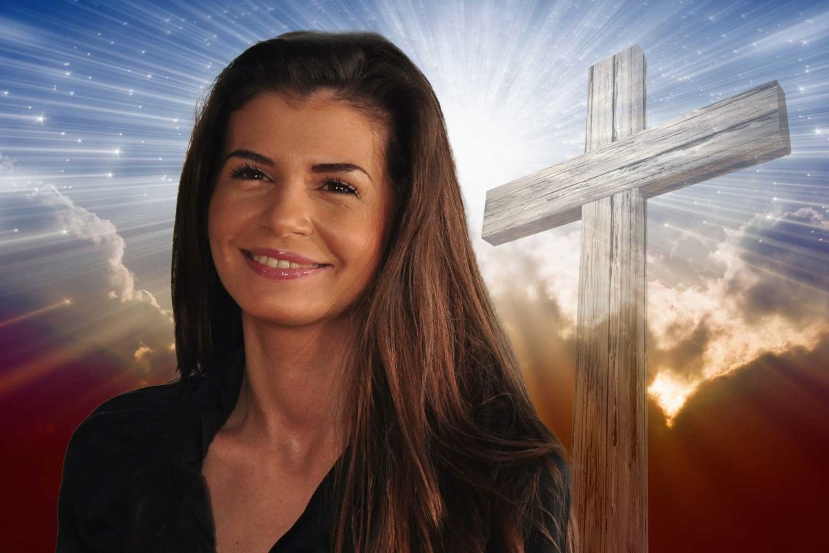 Ce religie are Monica Gabor. Detaliul pe care putini il cunosc despre ea