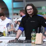 Ce spune Florin Dumitrescu, despre intoarcerea in televiziune, la scurt timp dupa ce a parasit Chefi la Cutite. Tocmai le-a dat vestea fanilor