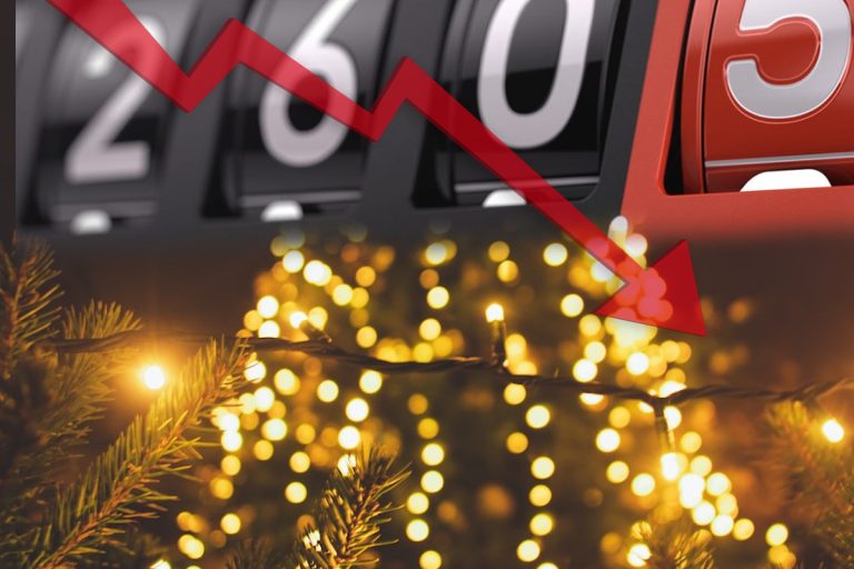 Cum poți reduce consumul de curent pentru instalația din bradul de Crăciun. Așa vei economisi la factură