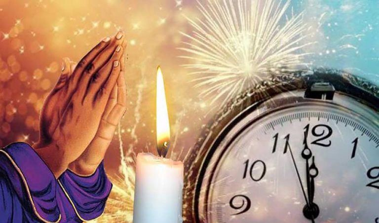 Cuvintele pe care să le rostești la 12 noaptea. Rugăciunea de Anul Nou are mare putere în fața lui Dumnezeu