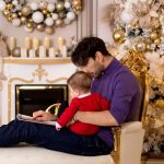 Theo Rose, primele sarbatori in formula de trei 2