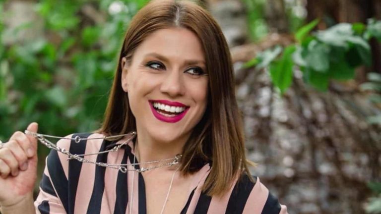 Tily Niculae s-a reîntors pe scenă după o pauză de 12 ani. Unde apare cu fiica ei: ”Îi mulțumesc lui Americanu” VIDEO EXCLUSIV