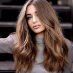 Cum să te vopsești în 2024. Culori și nuanțe versatile care vor domina anul
