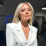 Laura Cosoi revine pe micul ecran