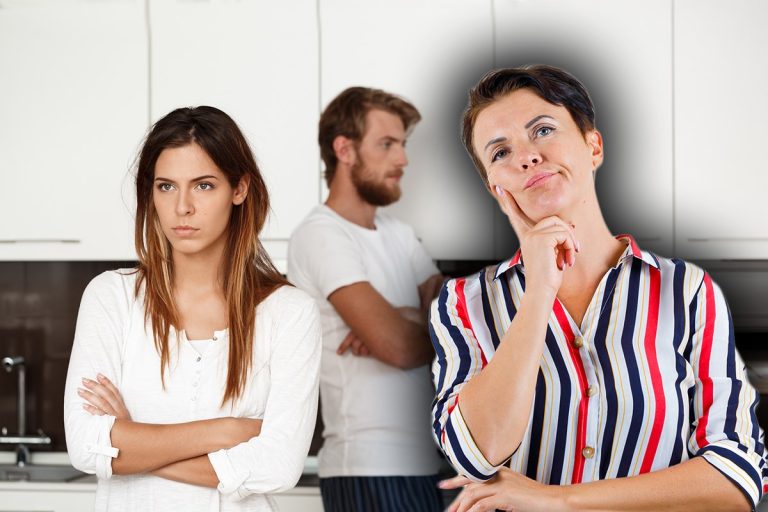 Mă cert cu soțul din cauza soacrei. Răutatea ei nu are limite, parcă vrea să ne vadă despărțiți