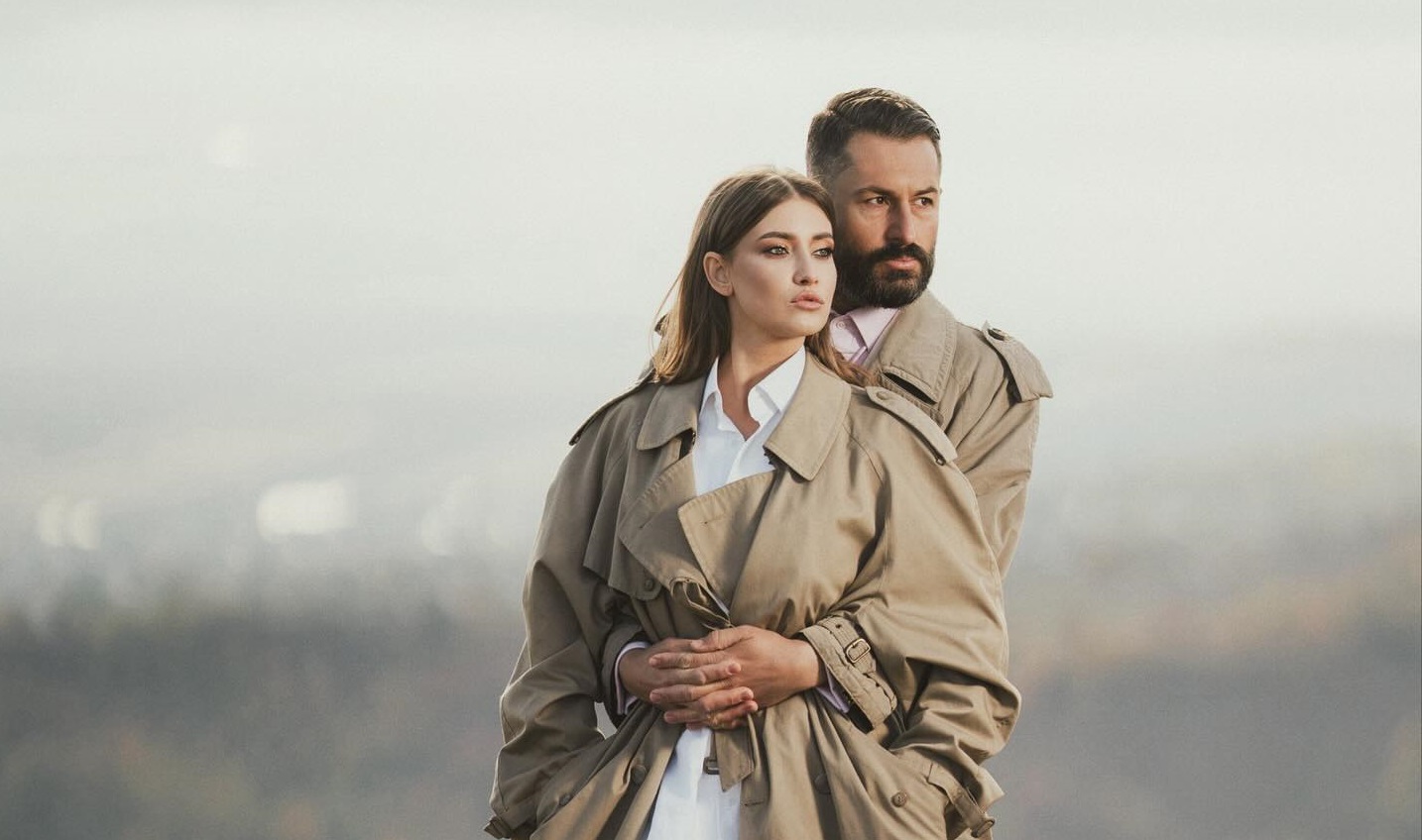 Modul inedit în care Iulia Albu a petrecut Revelionul. Ipostaza cu iubitul ei, Mike, a adunat mii de aprecieri