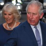 Regele Charles si Camilla, surprinsi in drum spre spital