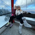 Tinuta purtata de Loredana Groza la munte i-a lasat masca pe toti 4