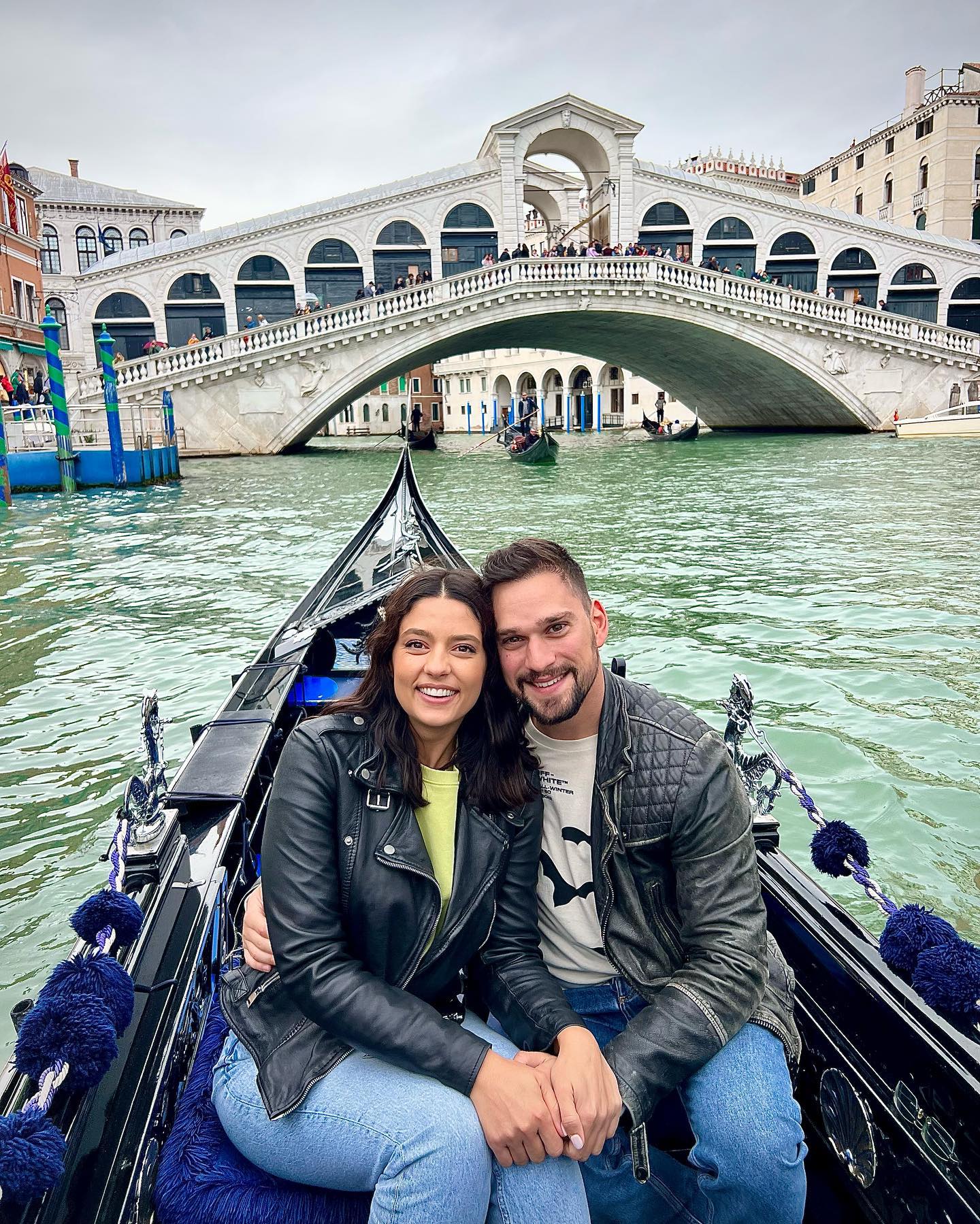 Oana Moșneagu se căsătorește peste 5 luni, dar nu a ales încă rochia de mireasă