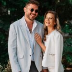 Ana Baniciu si-a afisat burtica de gravida 8