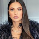 Ce tatuaj inedit are Antonia ascuns în decolteu