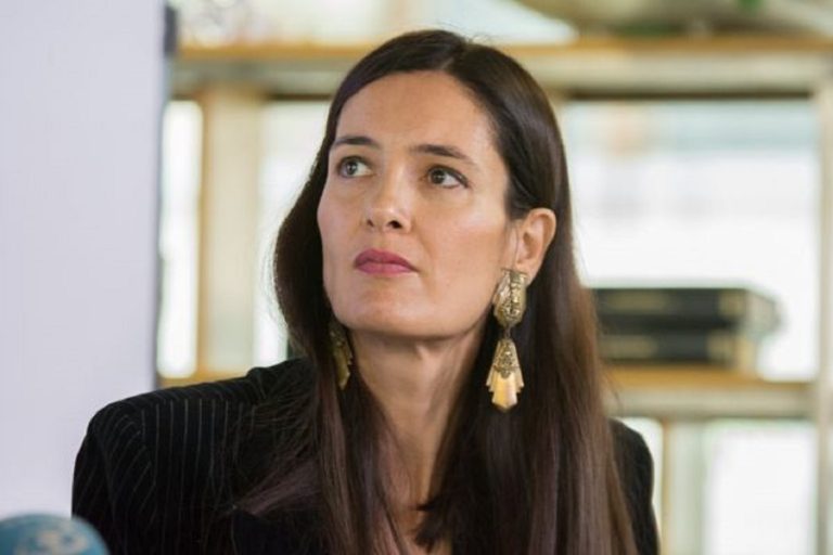 Ce salariu are Clotilde Armand. Și-a publicat salariul pe internet. Câți bani câștigă lunar primarul Sectorului 1, de fapt