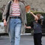 Cum a ajuns sa arate Milla Jovovich la 57 de ani