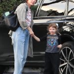 Cum a ajuns sa arate Milla Jovovich la 57 de ani 5