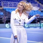 Cum a apărut Andreea Balan dupa ce s-a spus ca s-a casatorit in secret cu Victor Cornea 2