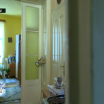 Imagini nemaivazute cu locuinta unde a copilarit Klaus Iohannis 3